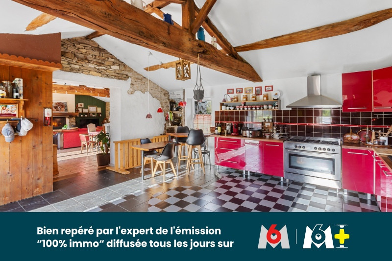 
                                                Vente
                                                 Résidence principale + locatif - Pierre, poutres à 20mn de l'océan
