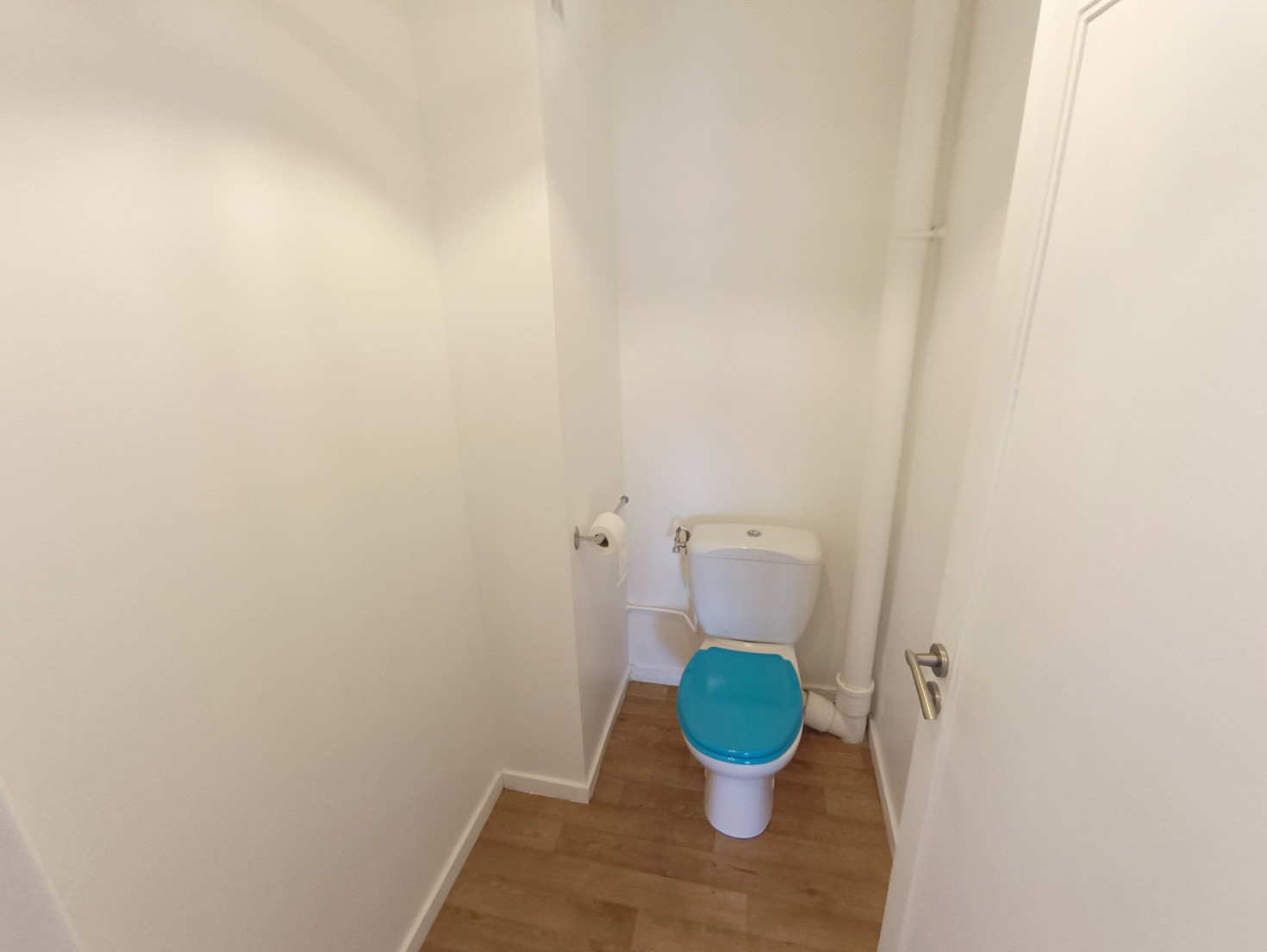 
                                                Location
                                                 Résidence privée T3 lumineux avec cave