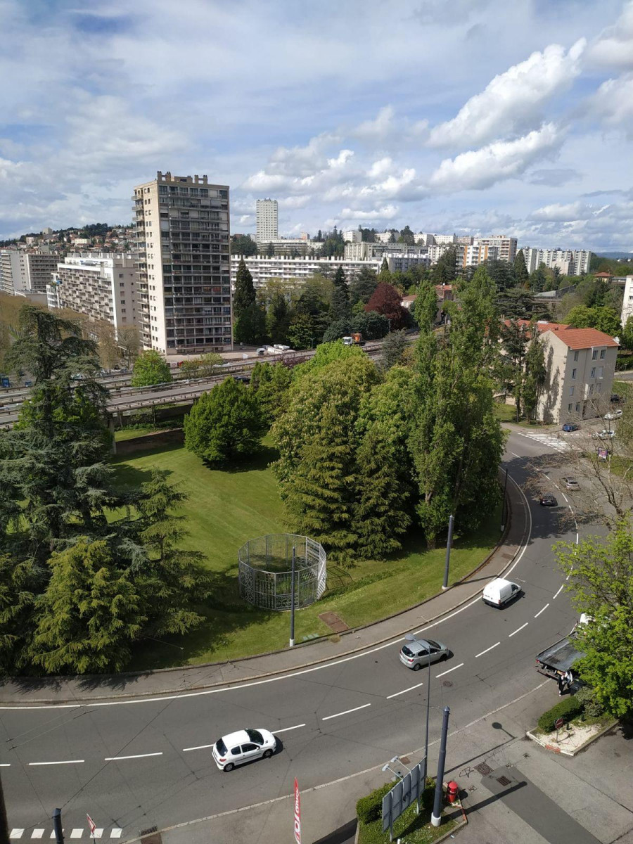 
                                                Location
                                                 Résidence sécurisée