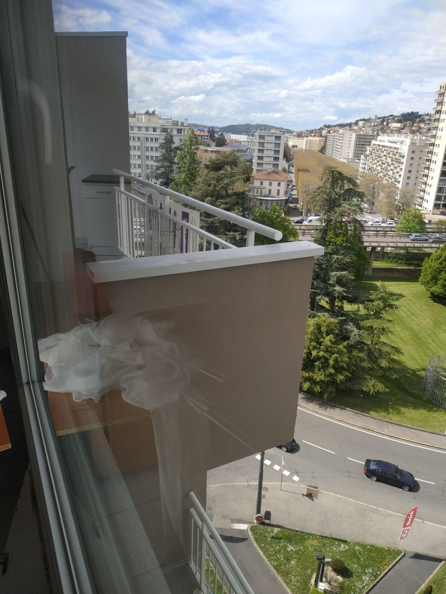 
                                                Location
                                                 Résidence sécurisée