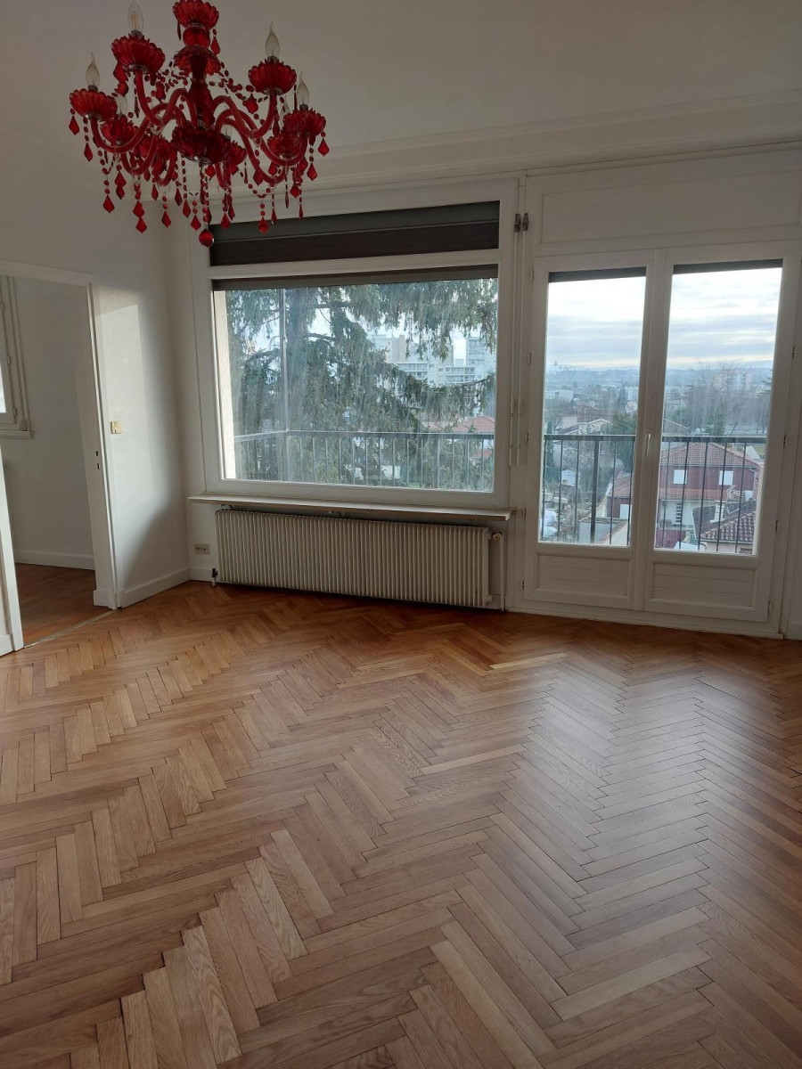 
                                                Location
                                                 RÉSIDENCE STANDING PLUS DE 78M2 HALL AMÉNAGEABLE