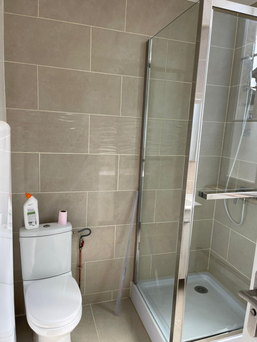 
                                                Location
                                                 Retauration complete de cet appartement en 2024
