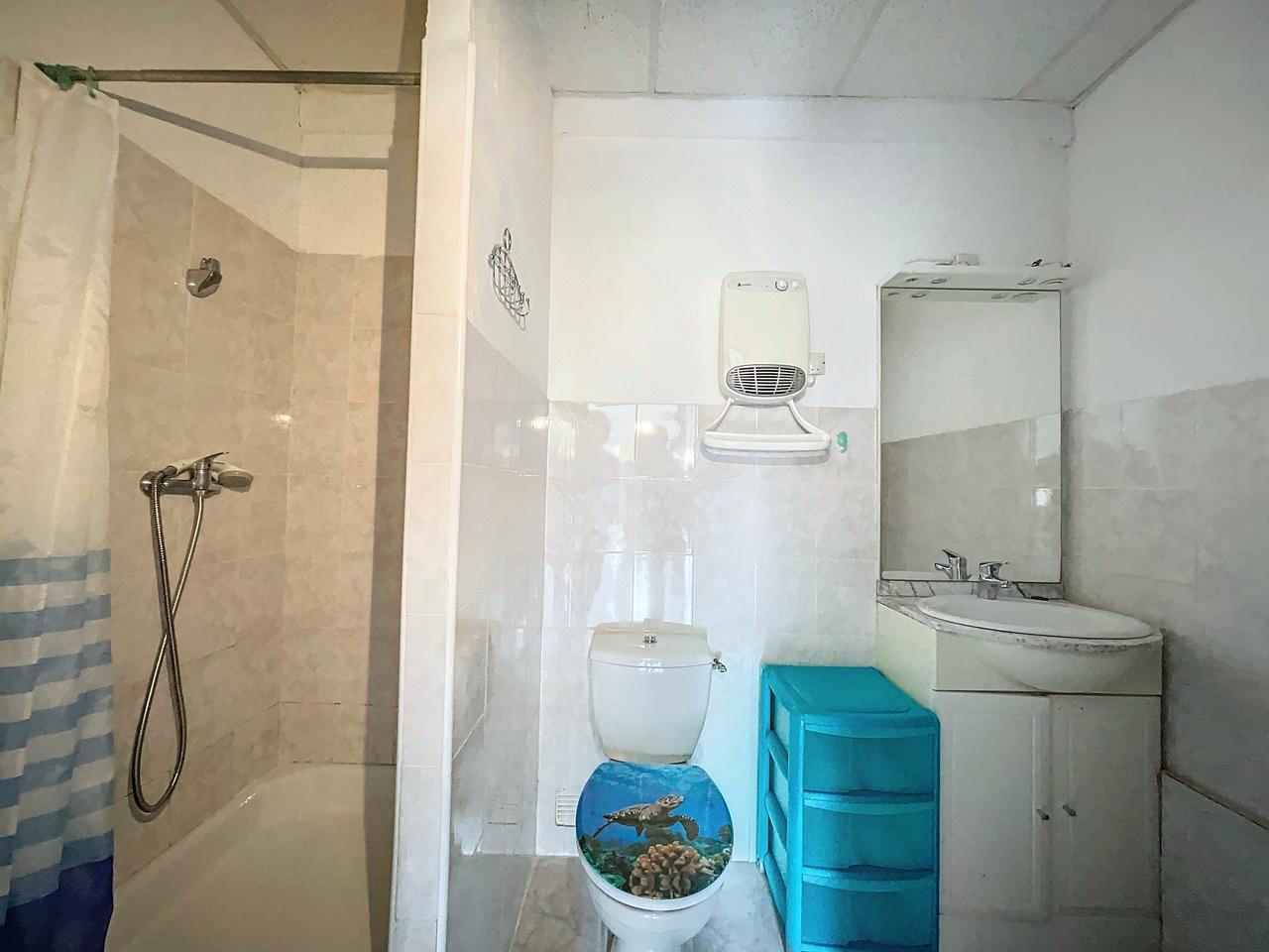 
                                                Location
                                                 Rimiez - Studio meublé avec terrasse et parking