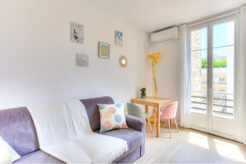 
                                                Location
                                                 Riquier studio meublé rénové