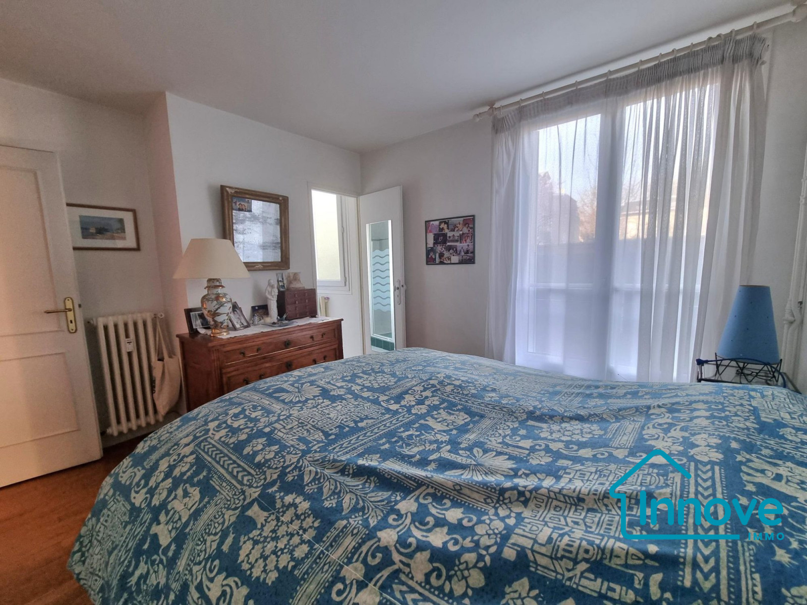 
                                                Vente
                                                 Rive-Droite Grand appartement familial 5 chambres !