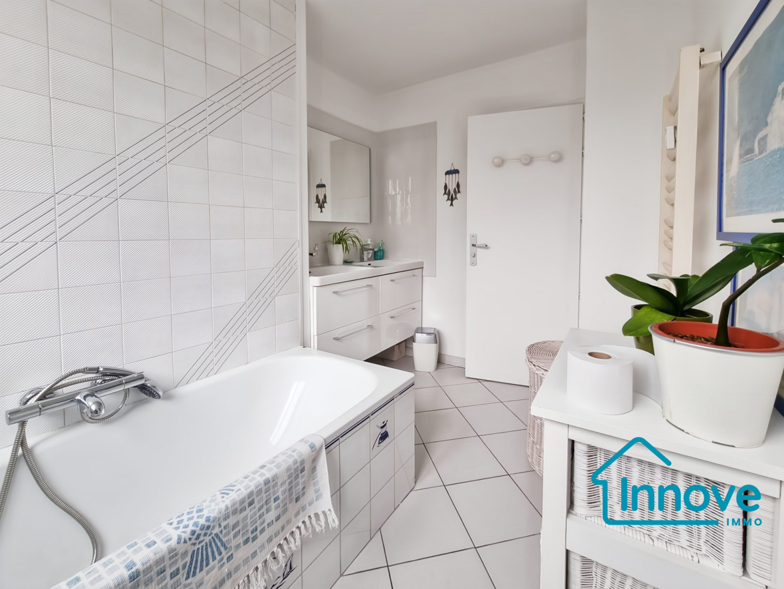 
                                                Vente
                                                 Rive-Droite Grand appartement familial 5 chambres !