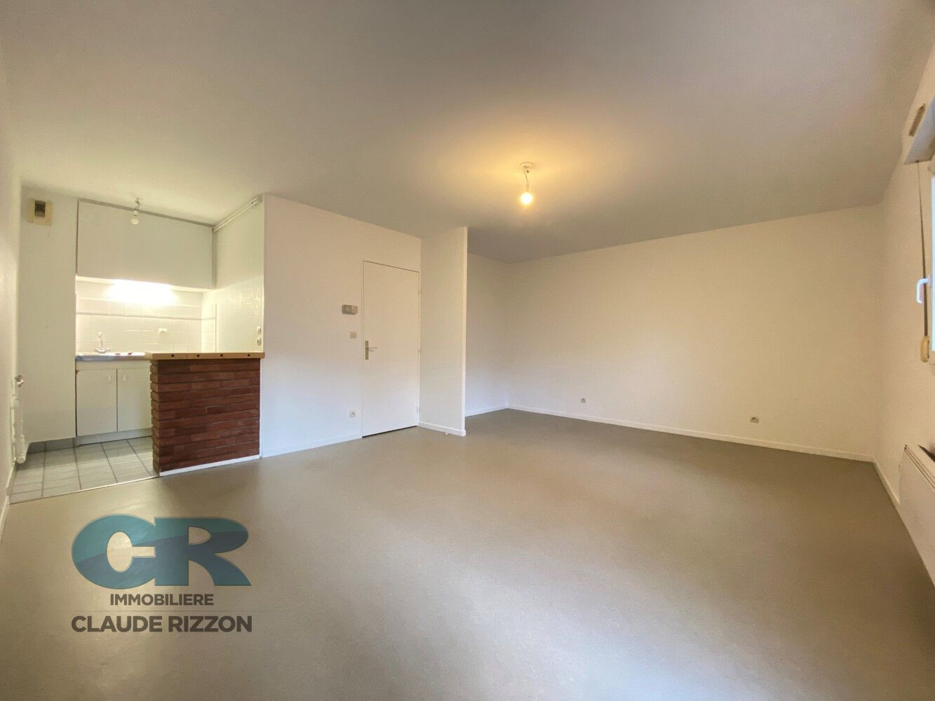
                                                Vente
                                                 RIVES DE MEURTHE - F1B à vendre