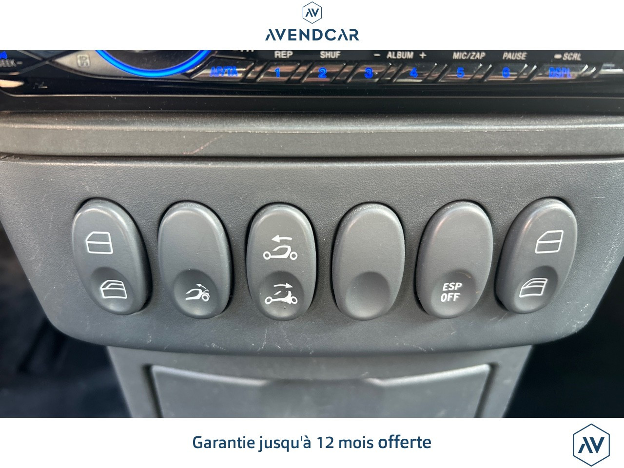 
                                                Voiture
                                                 ROADSTER ROADSTER 0.7 T 80 BVA