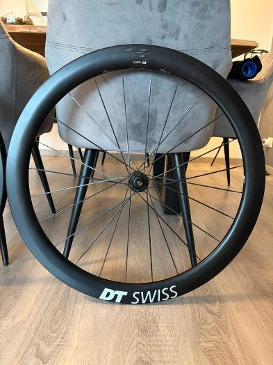 
                                                Sports
                                                 Roues DT Swiss ARC 1100