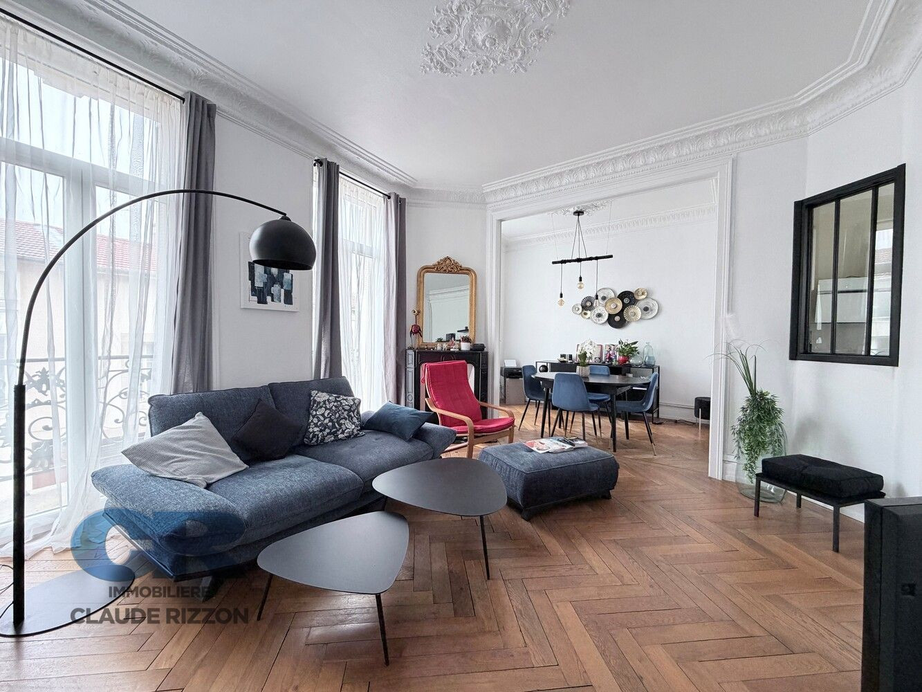 
                                                Vente
                                                 Rue Verlaine - 3 pièces à vendre