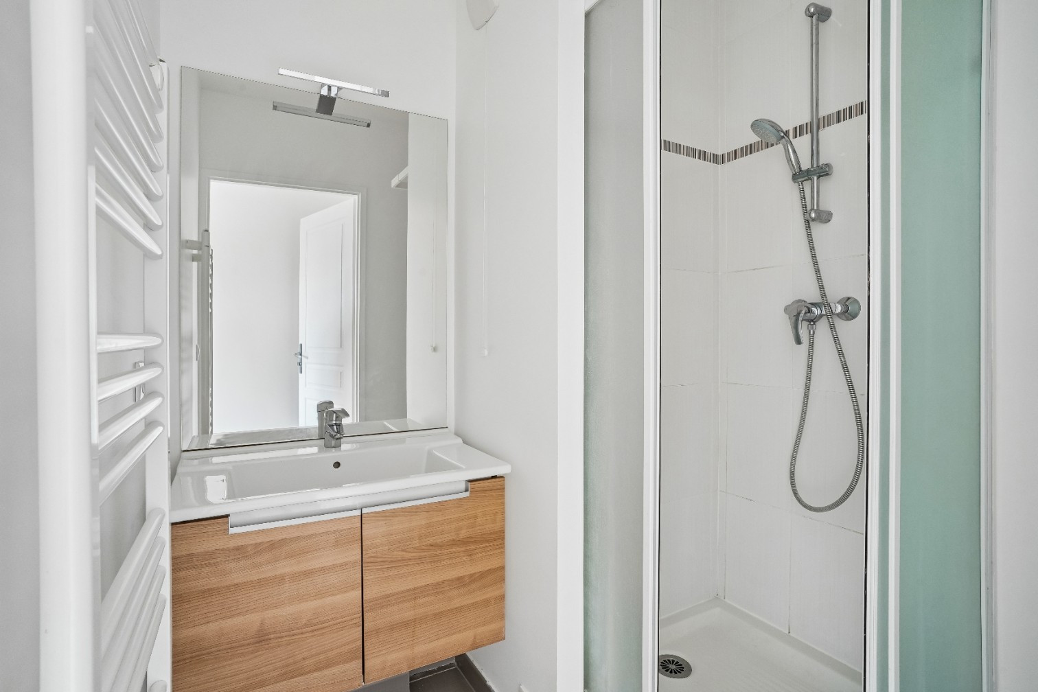 
                                                Vente
                                                 Rueil Malmaison - Appartement 4 pièces avec balcon