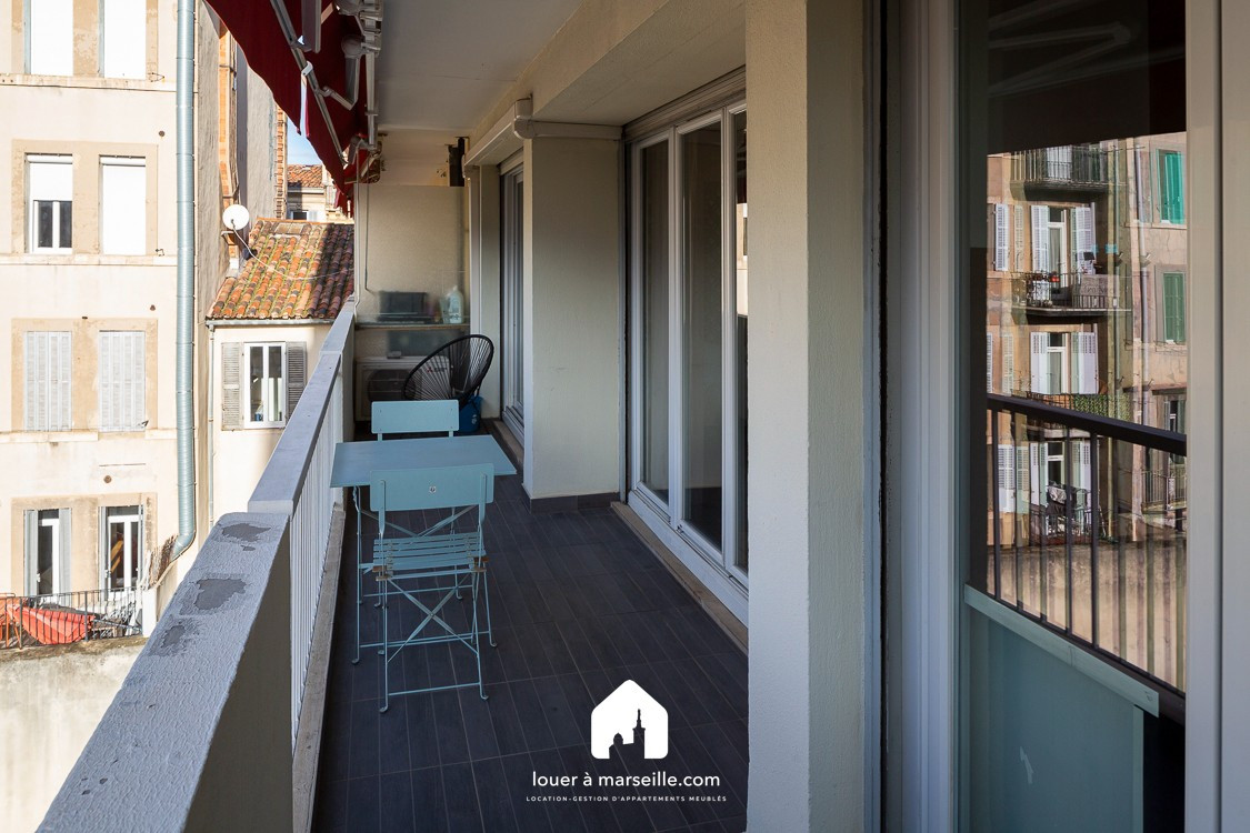 
                                                Location
                                                 Sacré cœur