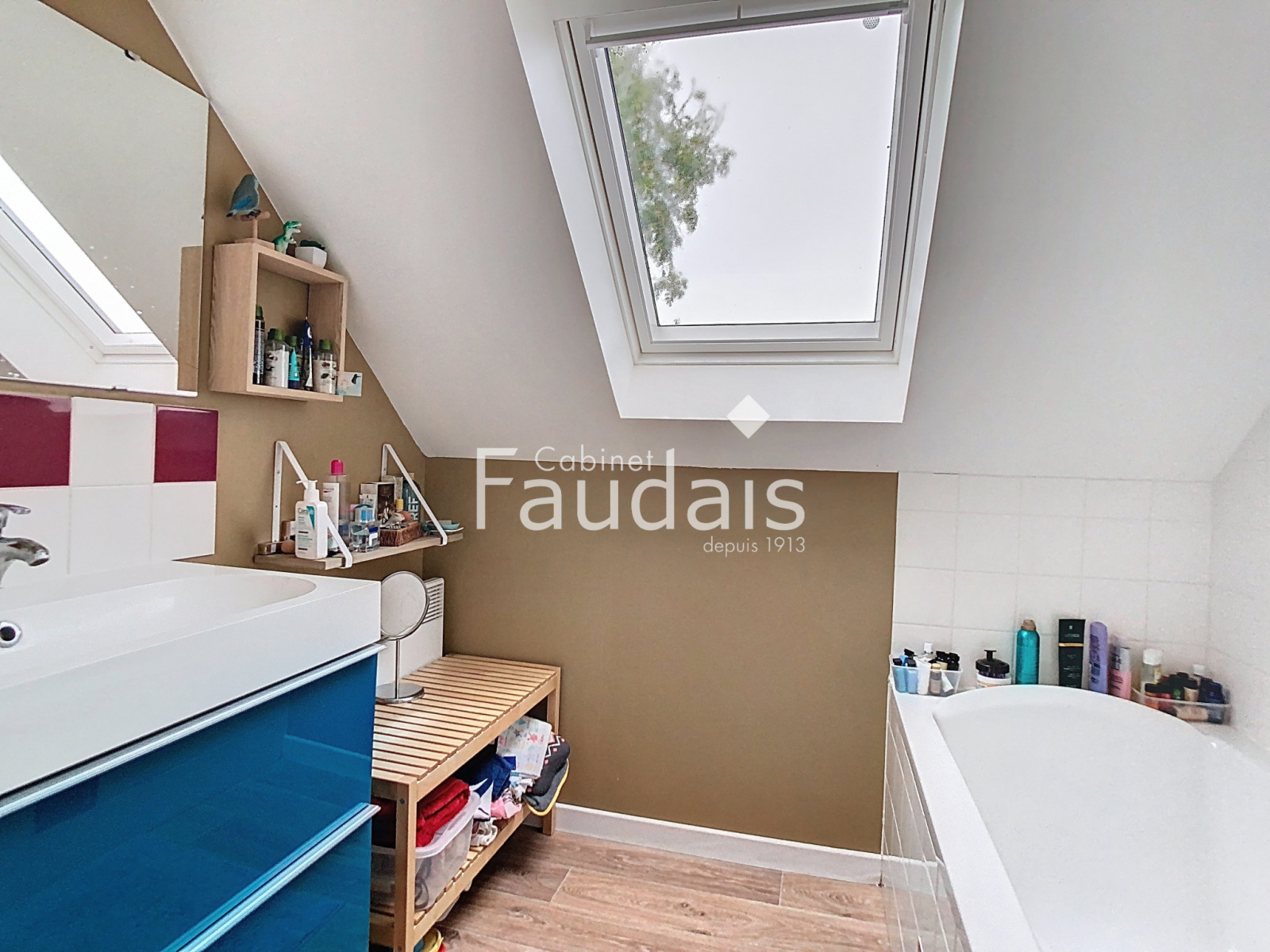 
                                                Vente
                                                 SAINT AMAND VILLAGES Maison ossature bois 4 CHAMBRES