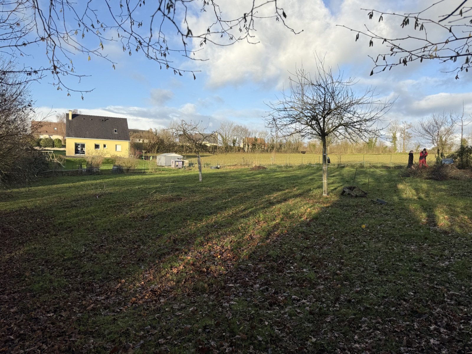 
                                                Vente
                                                 SAINT AMAND VILLAGES TERRAIN de 1365 M2