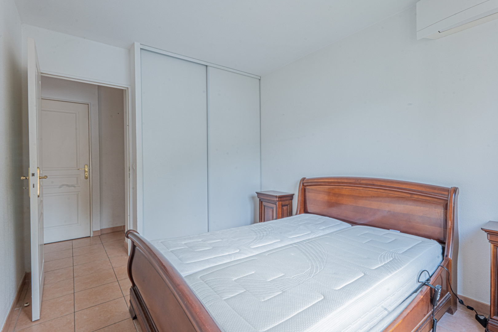 
                                                Location
                                                 SAINT ANDRE DE LA ROCHE / QUAI DE LA BANQUIERE - Appartement 3 pièces à louer avec terrasse