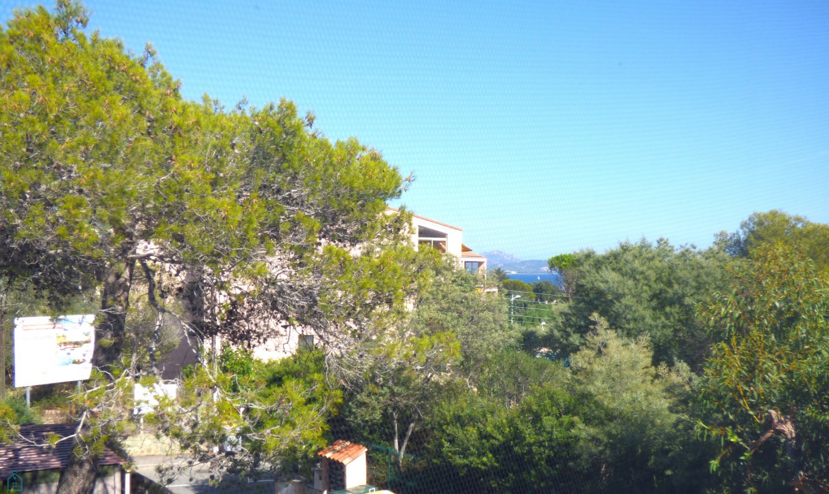 
                                                Vente
                                                 SAINT-AYGULF