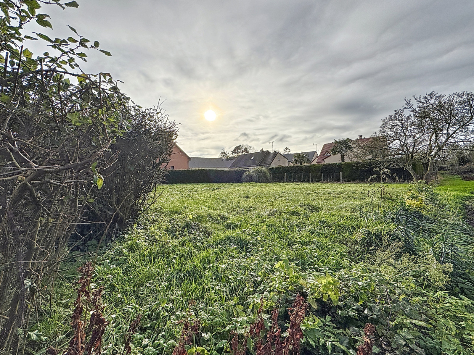 
                                                Vente
                                                 Saint clair sur l'Elle Terrain de 377m2