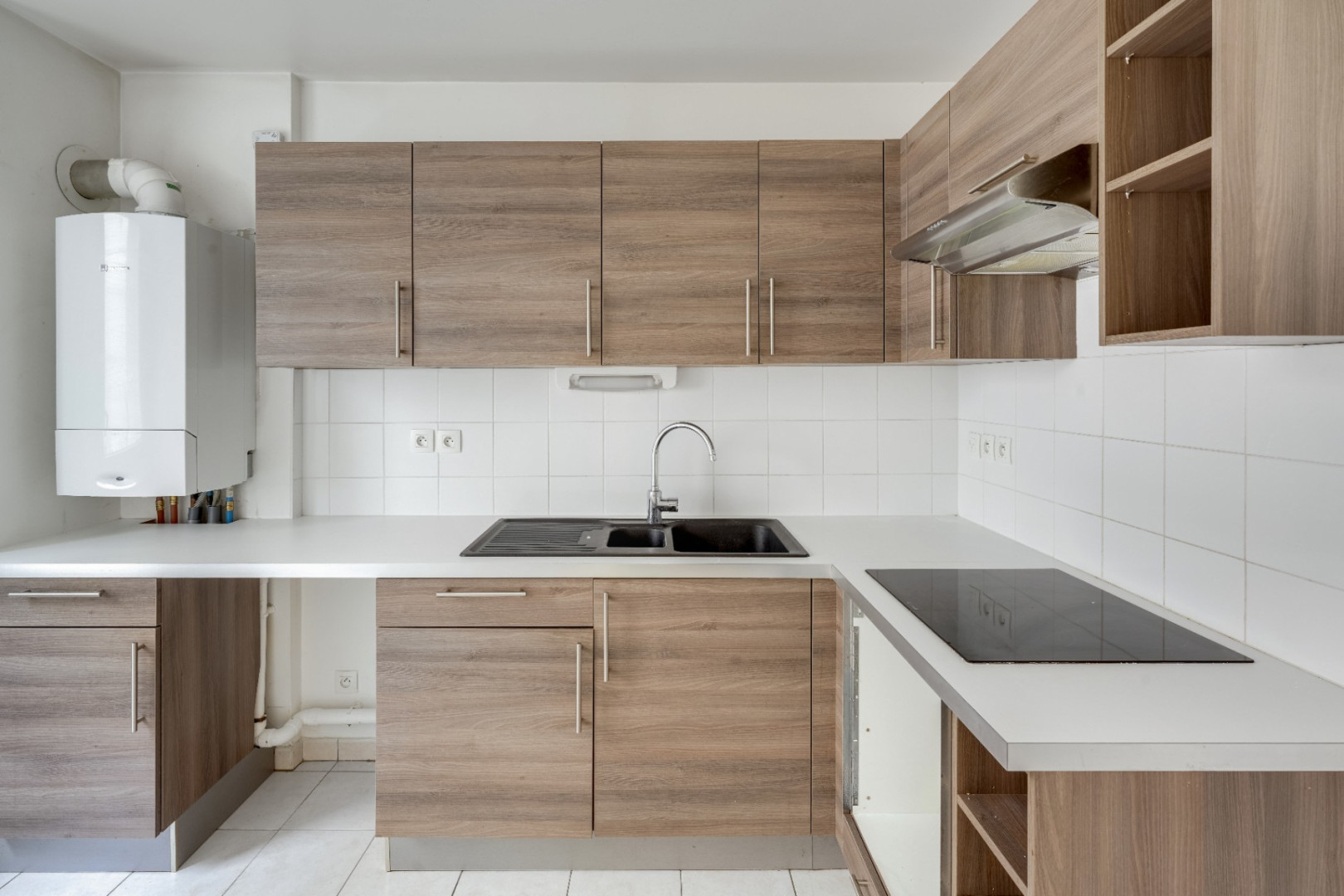 
                                                Vente
                                                 Saint Denis lot 16