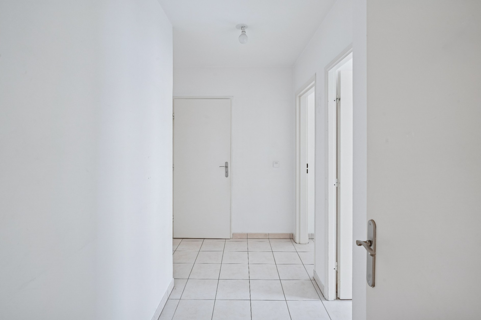 
                                                Vente
                                                 Saint Denis lot 16