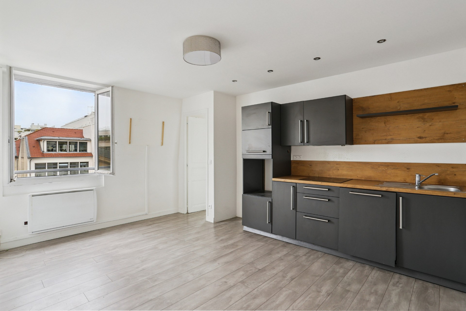 
                                                Vente
                                                 Saint-Dominique - Appartement 2 pièces