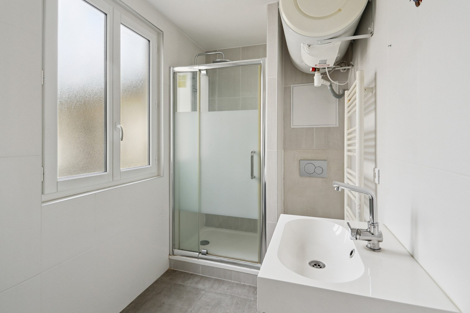 
                                                Vente
                                                 Saint-Dominique - Appartement 2 pièces