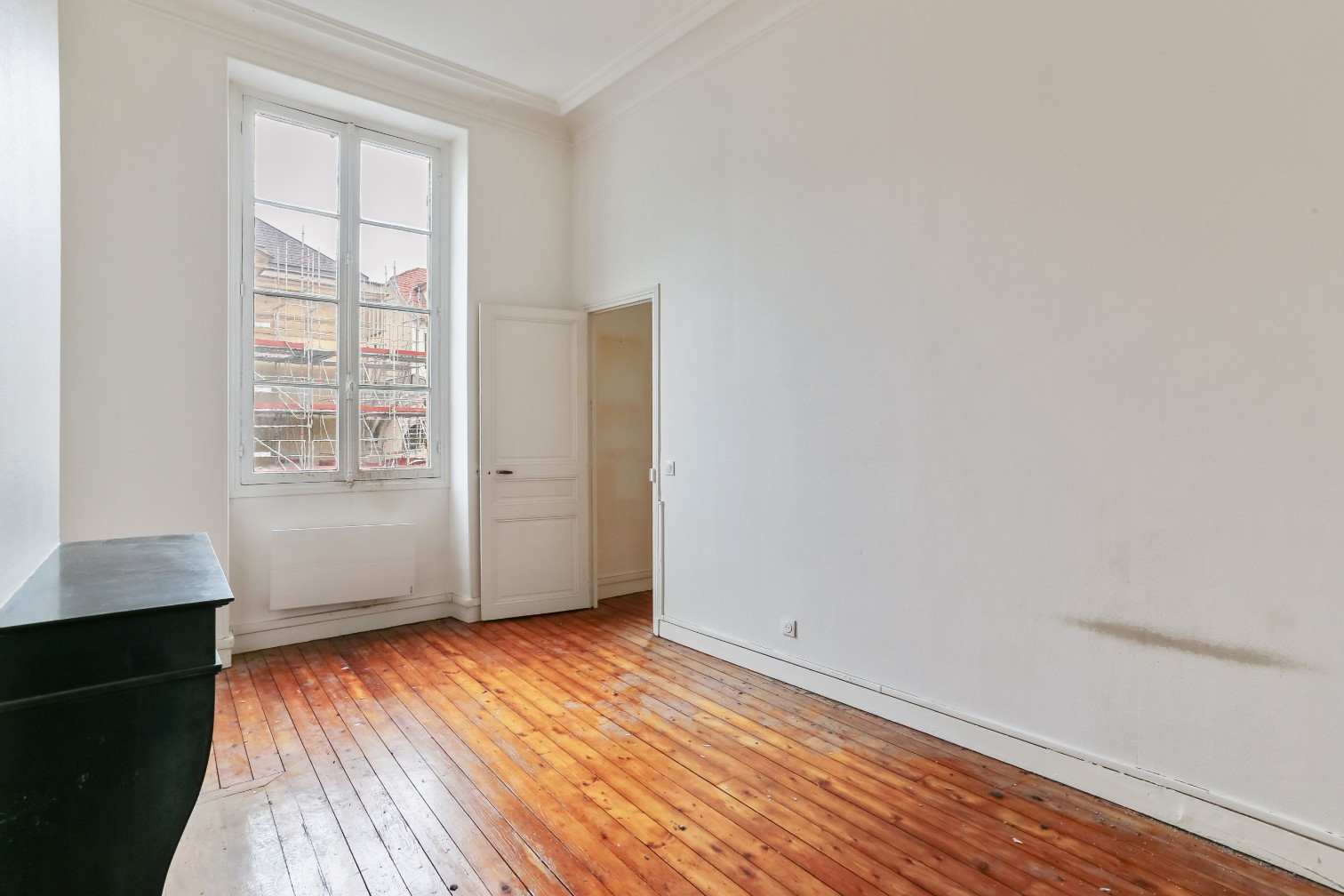 
                                                Vente
                                                 Saint-Dominique - Appartement 3 pièces