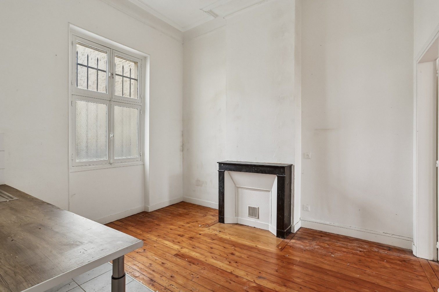 
                                                Vente
                                                 Saint-Dominique - Appartement 3 pièces