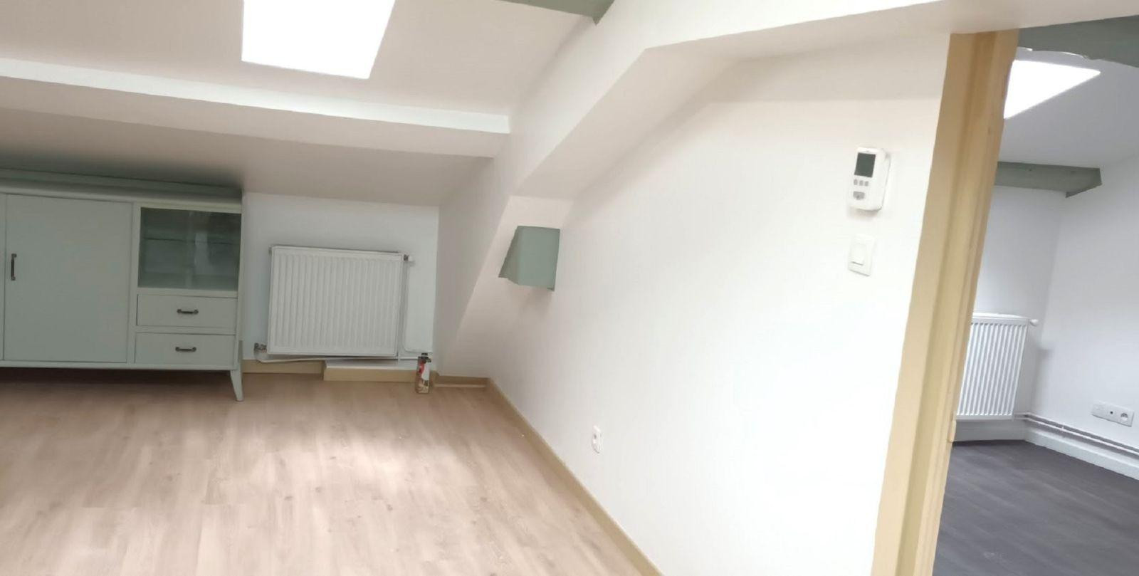 
                                                Location
                                                 Saint-Etienne Bellevue-F3 tranquille et sympa