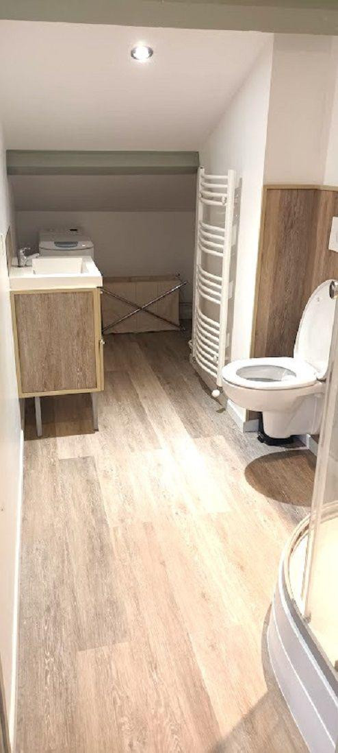 
                                                Location
                                                 Saint-Etienne Bellevue-F3 tranquille et sympa