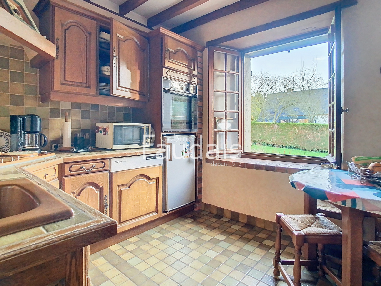 
                                                Vente
                                                 SAINT-GEORGES MONTCOCQ, Maison en pierre 