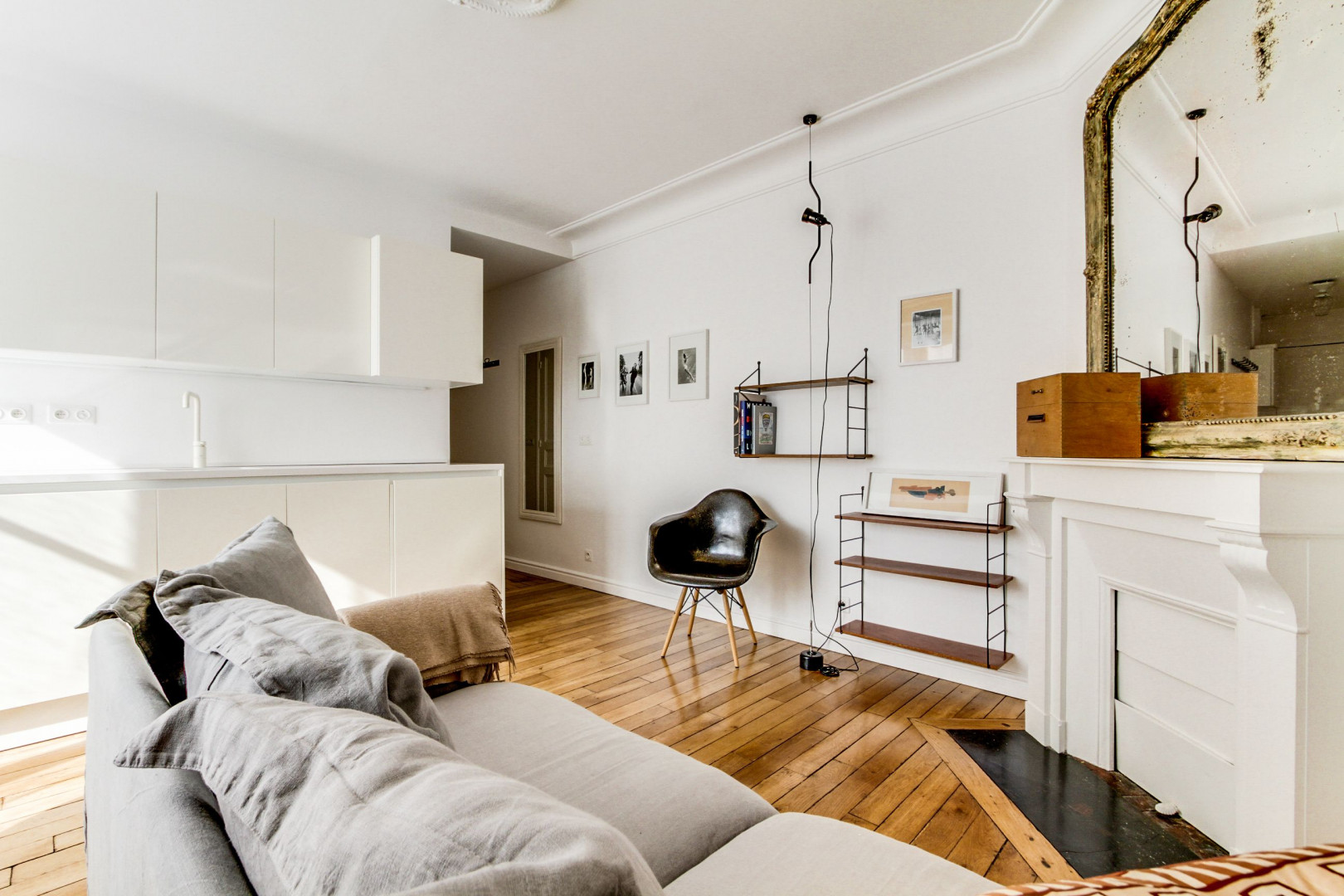 
                                                Location
                                                 Saint Germain des Prés - Petit Sevres (loyer tout inclus)