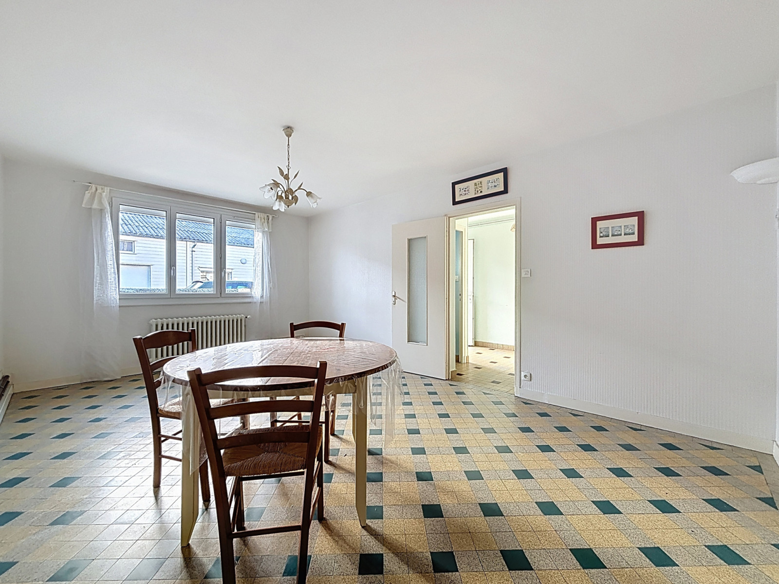 
                                                Vente
                                                  Saint-Jean-de-Daye - Maison 3 chambres - Vie de plain-pied 