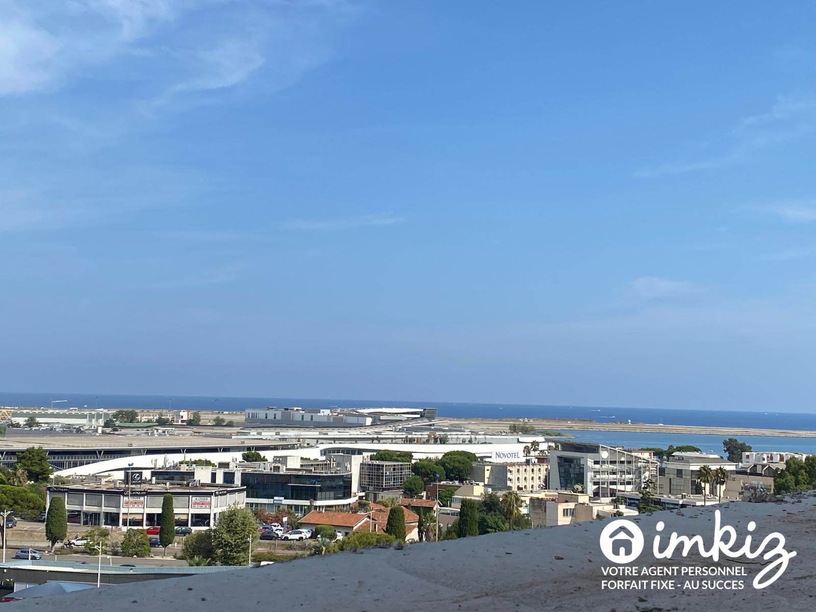 
                                                Vente
                                                 Saint-Laurent-du-Var – Studio dernier étage