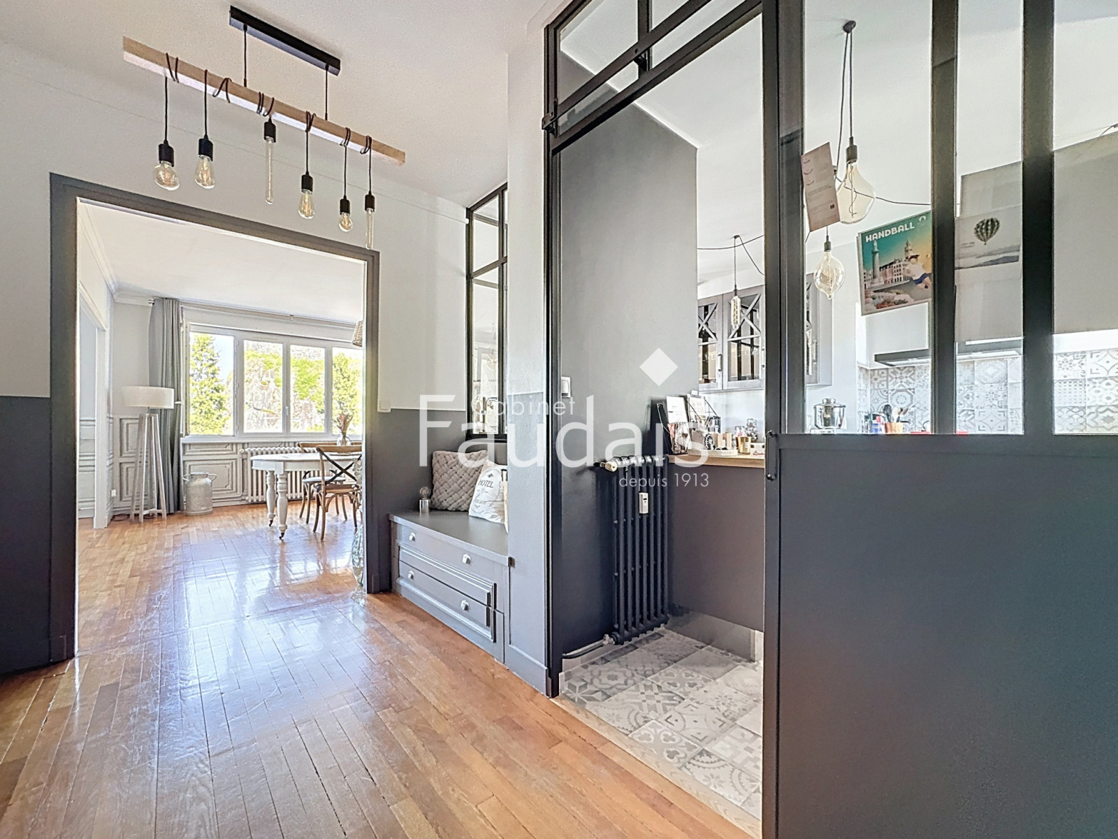 
                                                Vente
                                                 SAINT-LO appartement 3 chambres dans le centre ville 