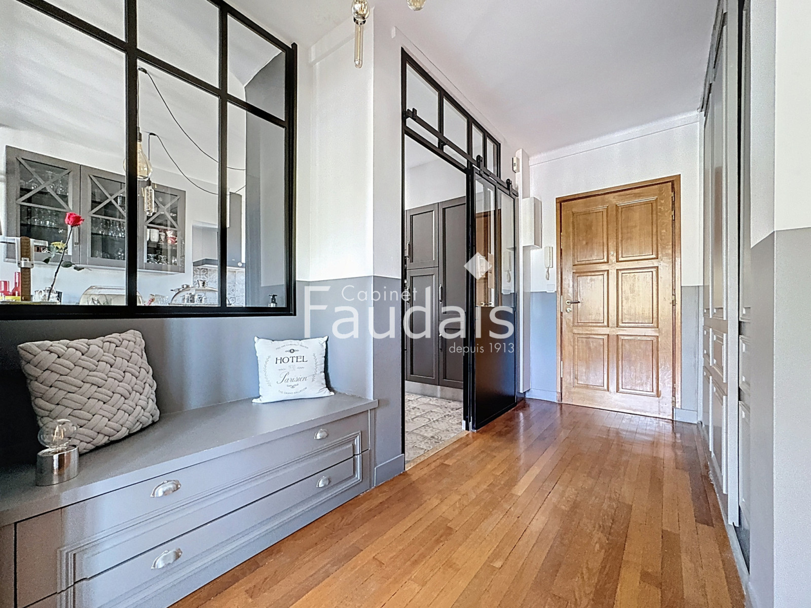 
                                                Vente
                                                 SAINT-LO appartement 3 chambres dans le centre ville 