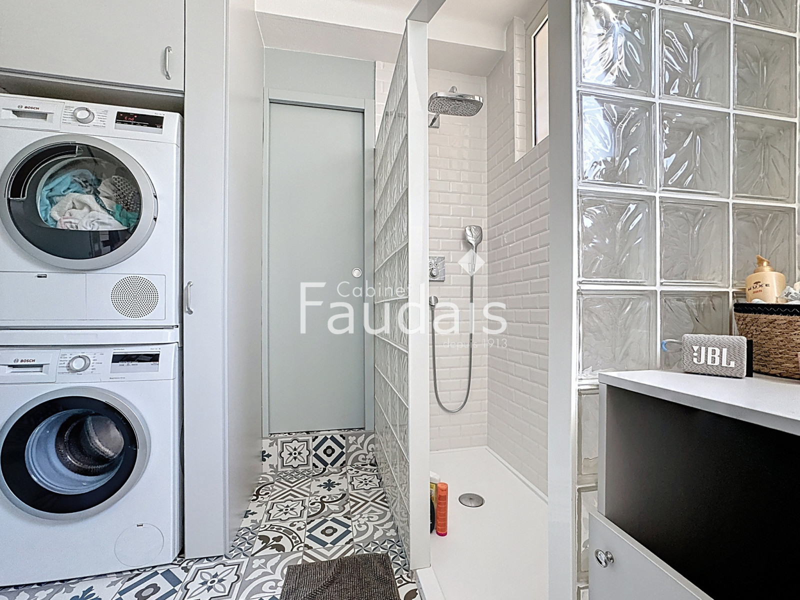 
                                                Vente
                                                 SAINT-LO appartement 3 chambres dans le centre ville 