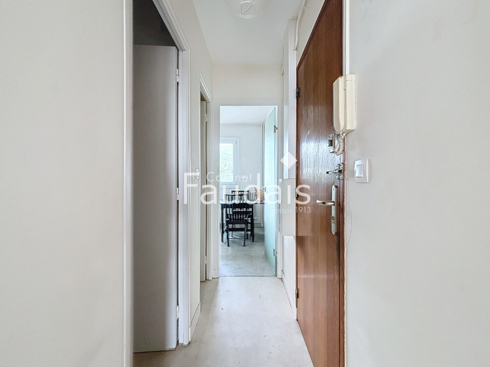 
                                                Vente
                                                 SAINT LO - APPARTEMENT avec BALCON