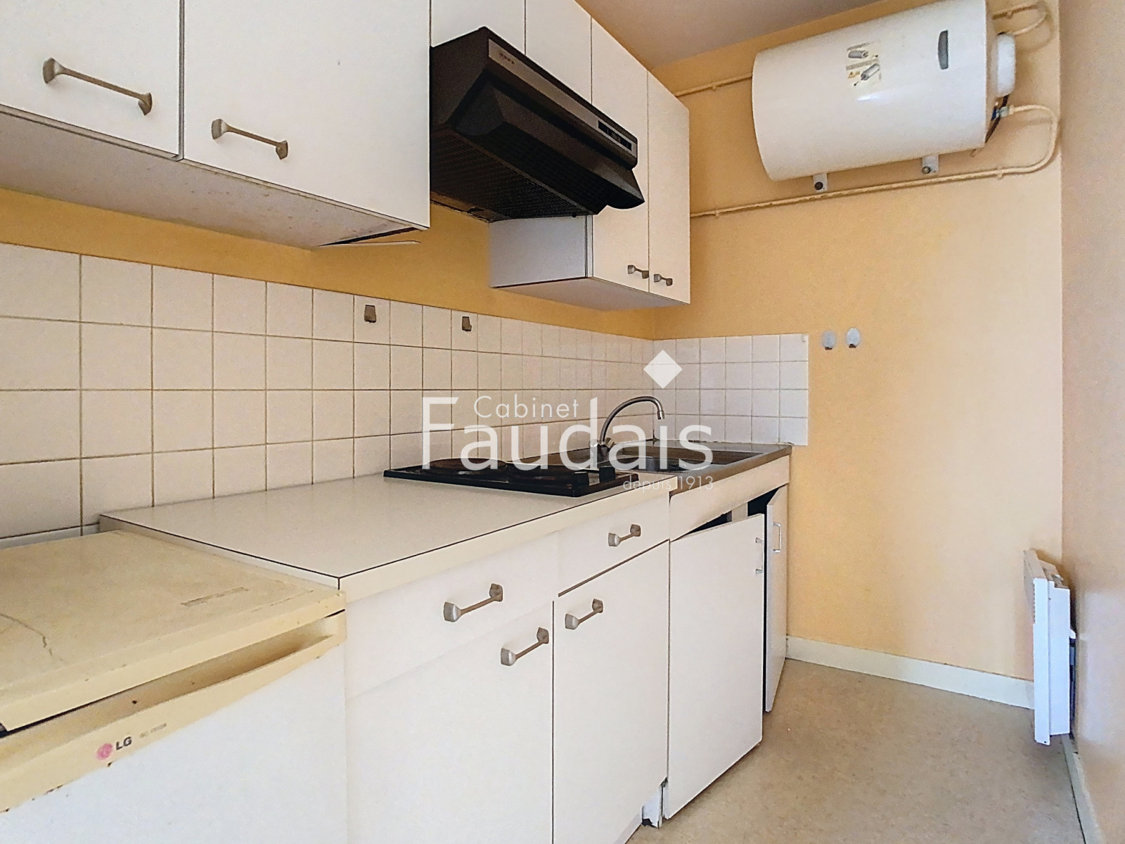 
                                                Vente
                                                 SAINT-LO, Appartement de 29m2