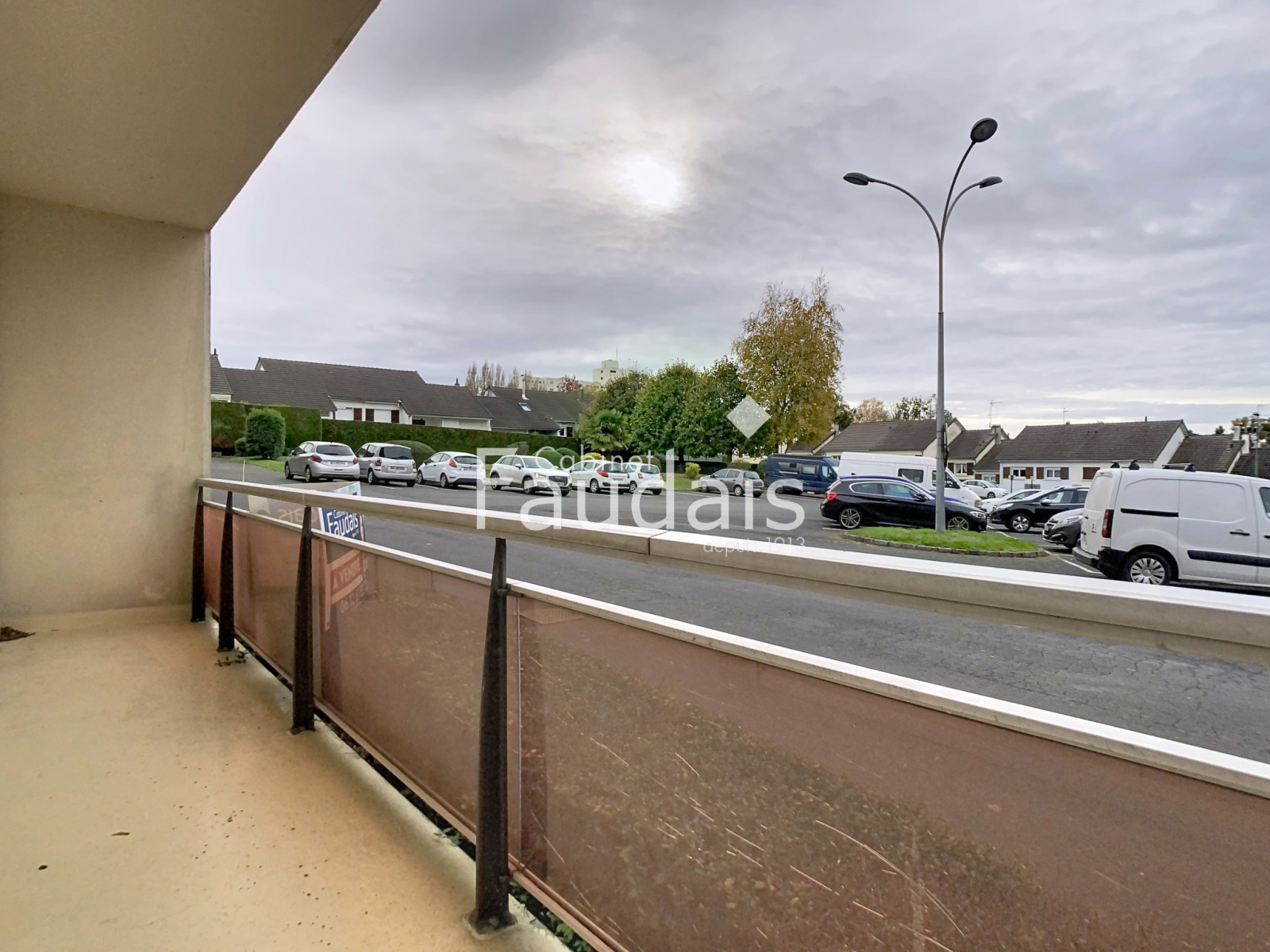 
                                                Vente
                                                 SAINT-LO APPARTEMENT T3 REZ-DE-CHAUSSEE AVEC BALCON