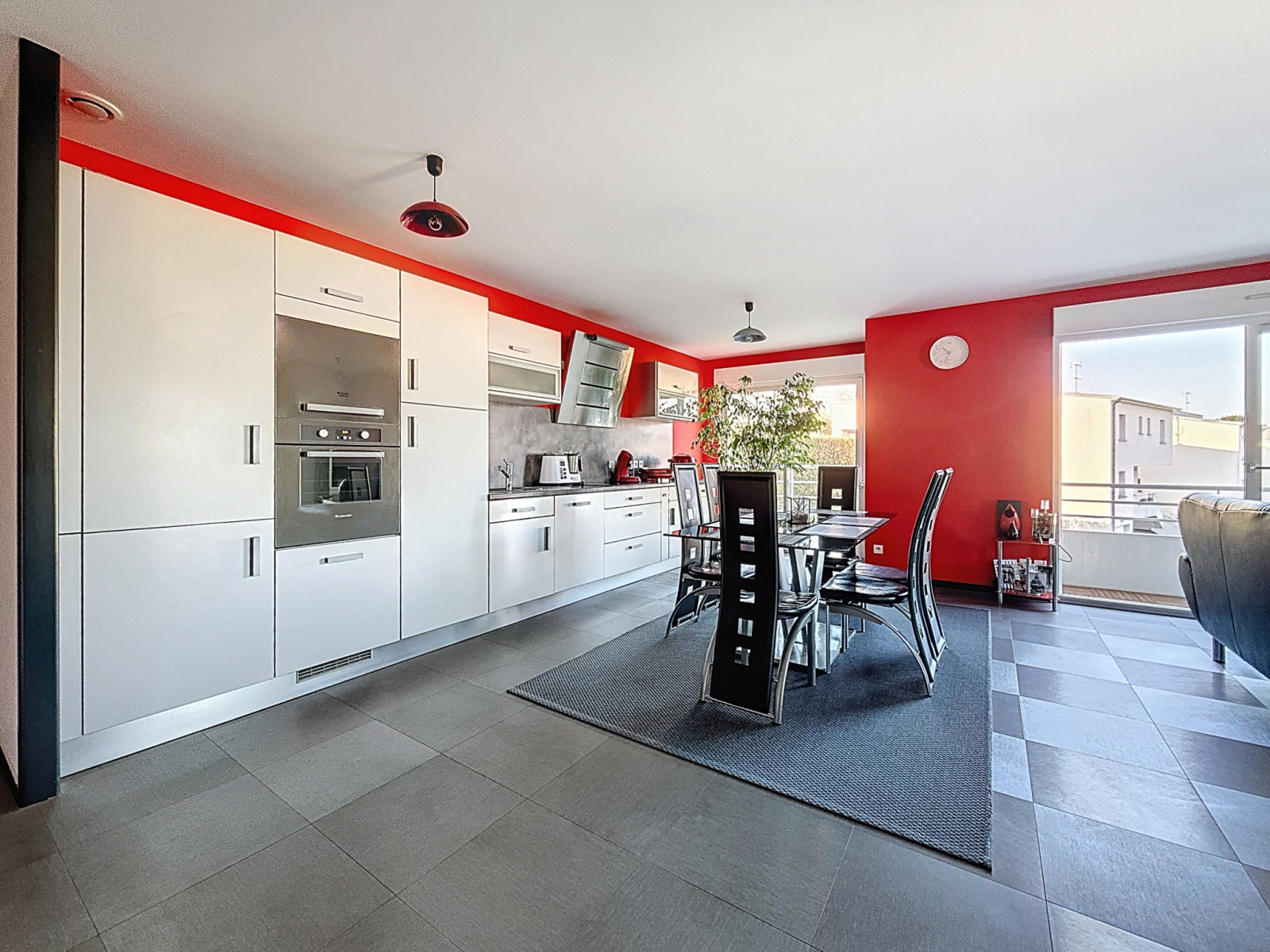 
                                                Vente
                                                 SAINT-LO Appartement trois chambres 