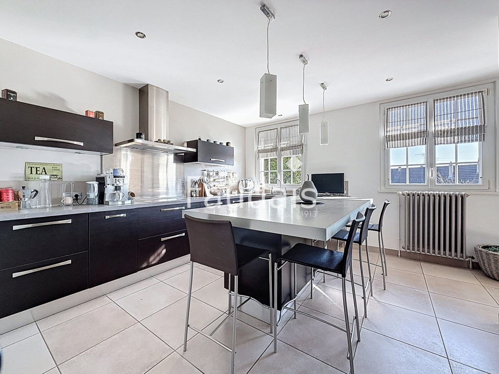 
                                                Vente
                                                 SAINT LO Bus de ville