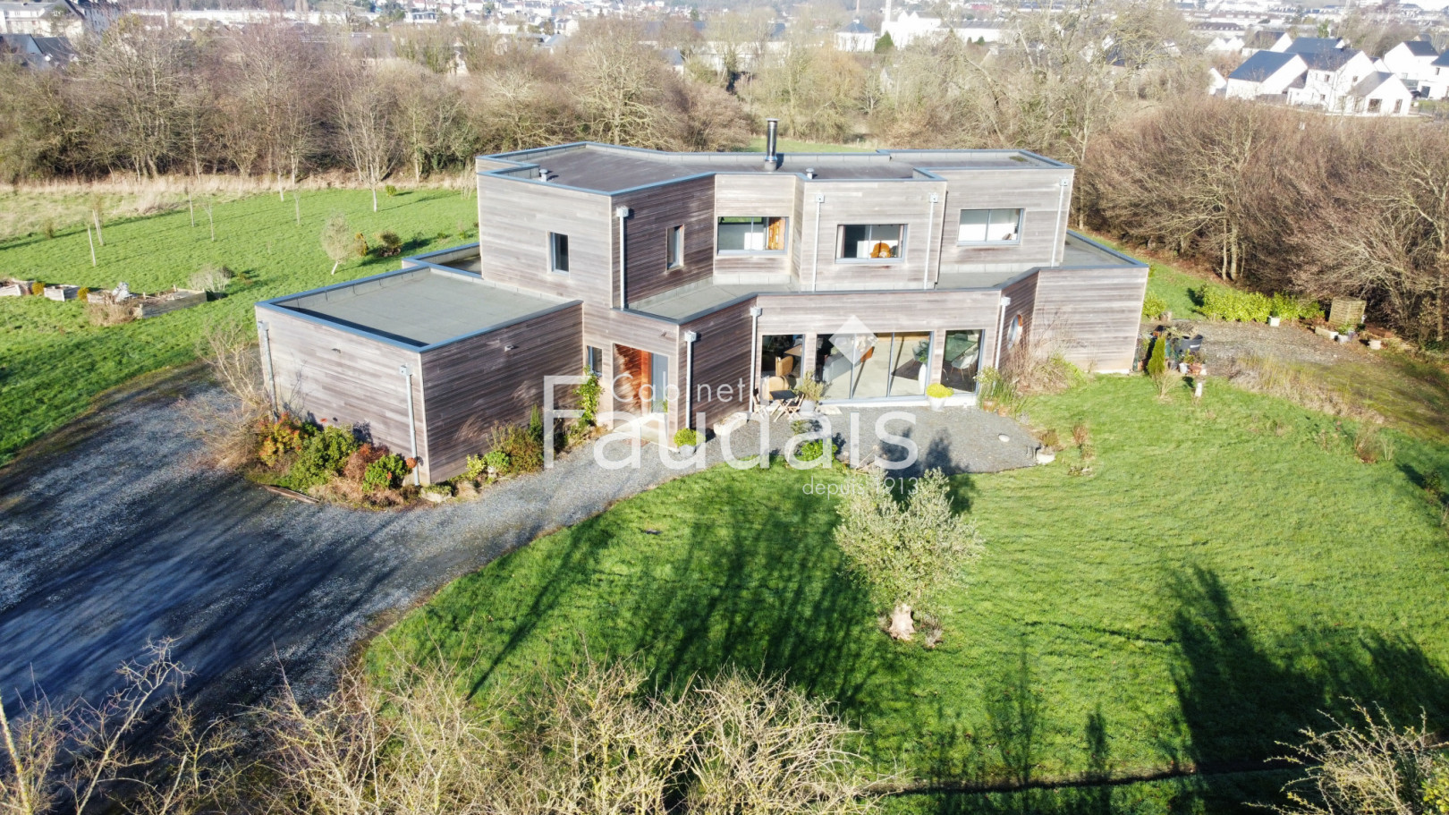 
                                                Vente
                                                 Saint lo Centre