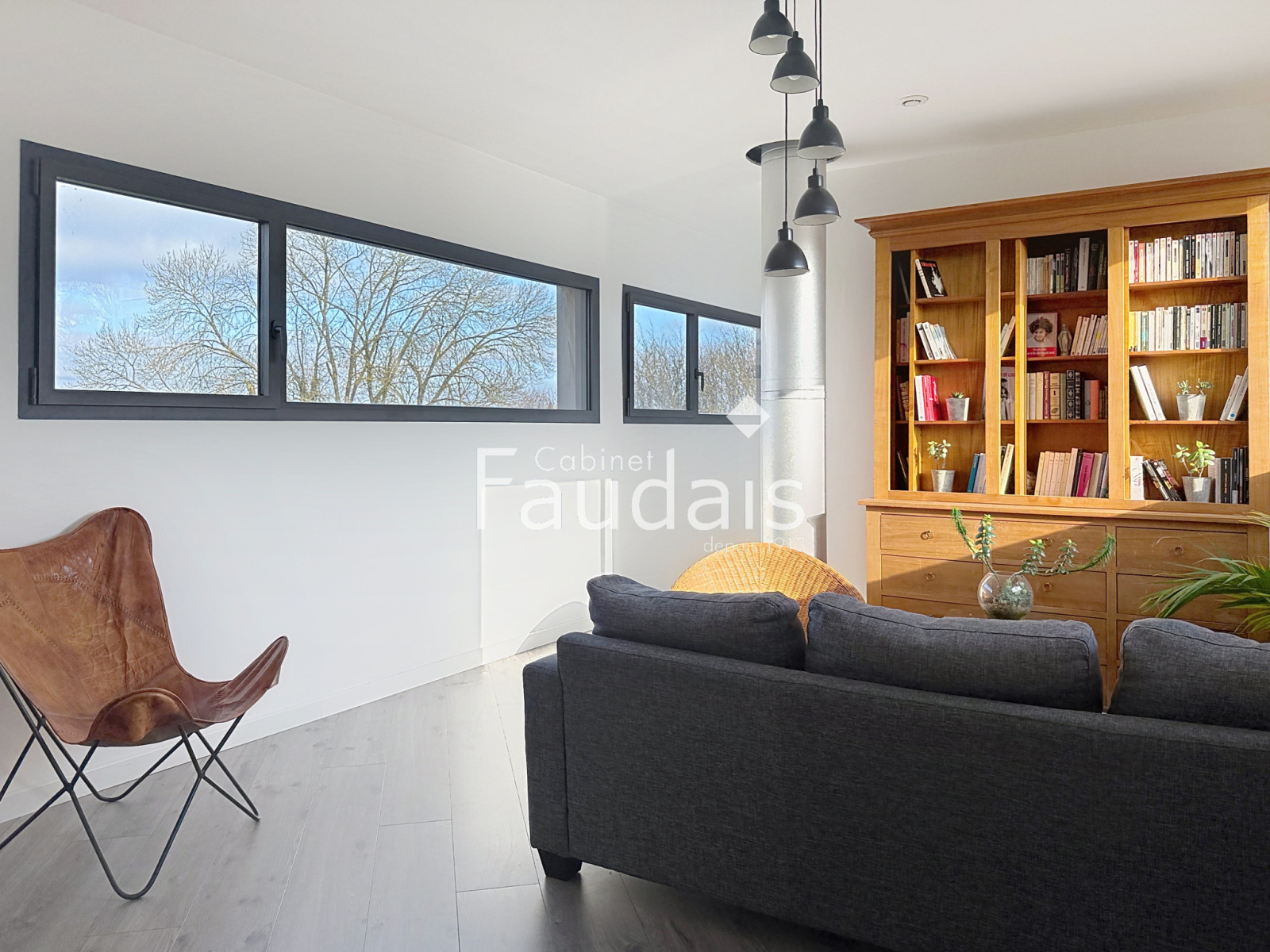 
                                                Vente
                                                 Saint lo Centre