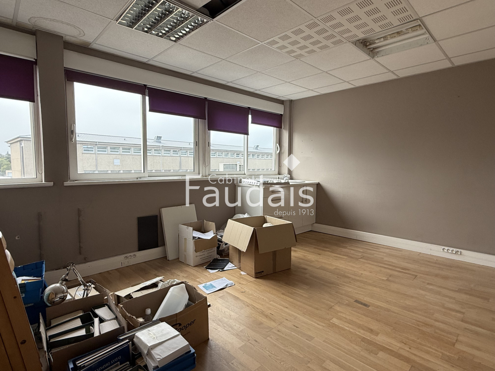 
                                                Vente
                                                 SAINT LO centre ville