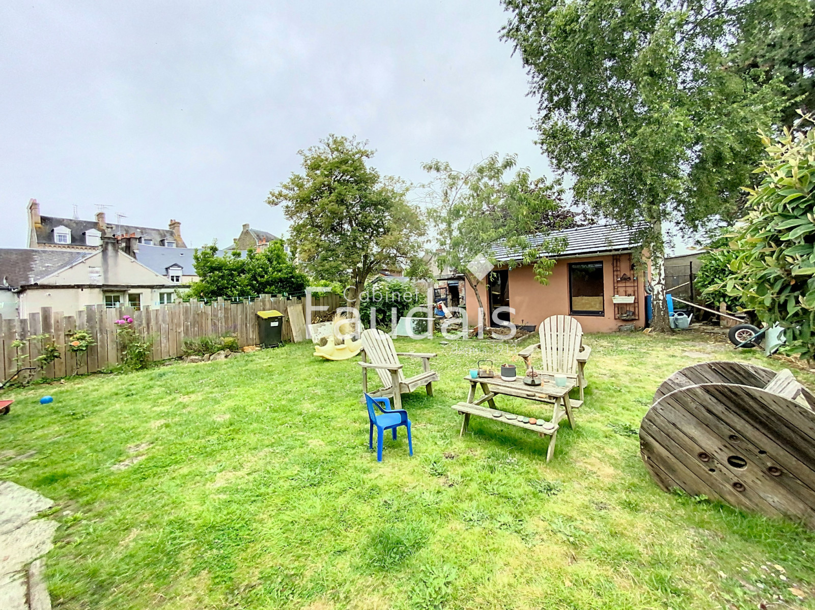 
                                                Vente
                                                 SAINT-LO, CENTRE VILLE