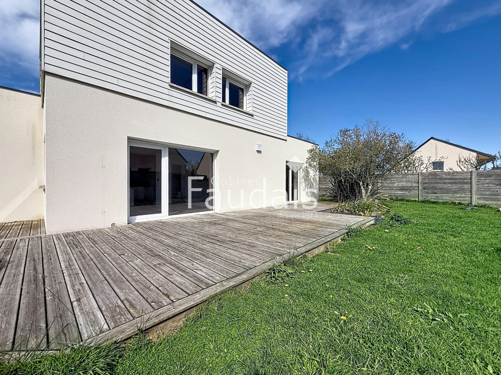 
                                                Vente
                                                 SAINT LO Centre ville