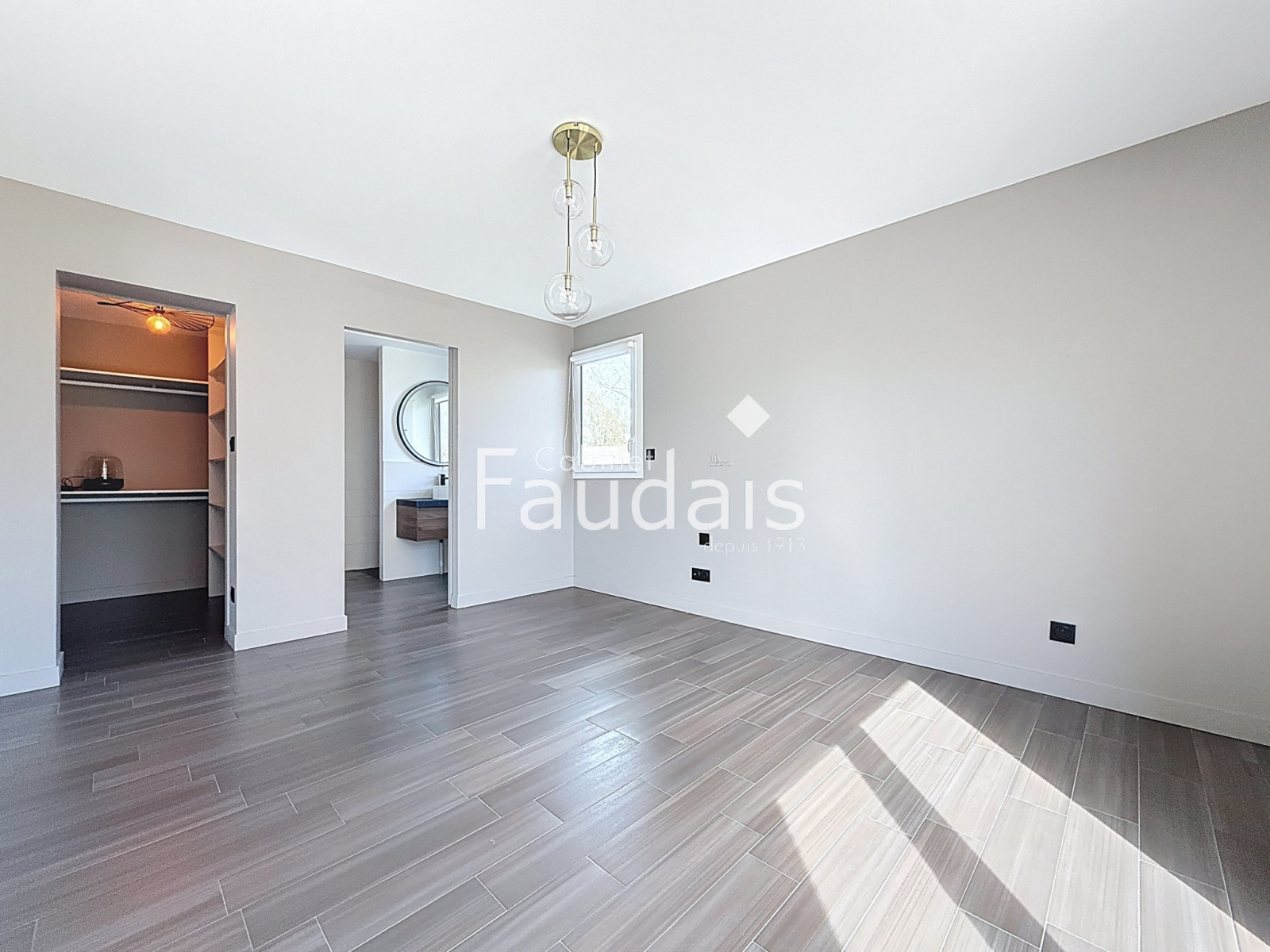 
                                                Vente
                                                 SAINT LO Centre ville