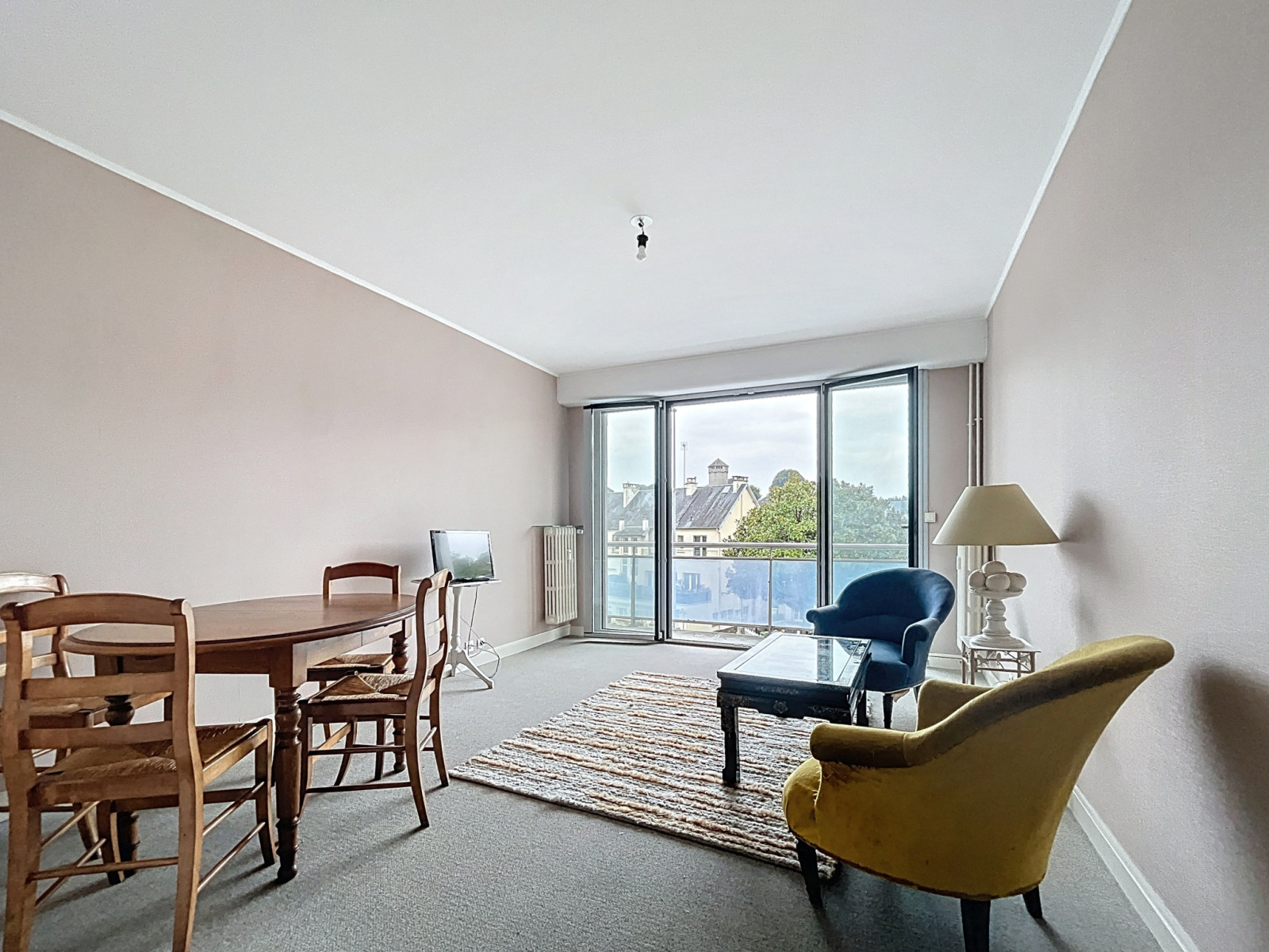 
                                                Vente
                                                 SAINT-LO , CENTRE VILLE AVEC ASCENSEUR