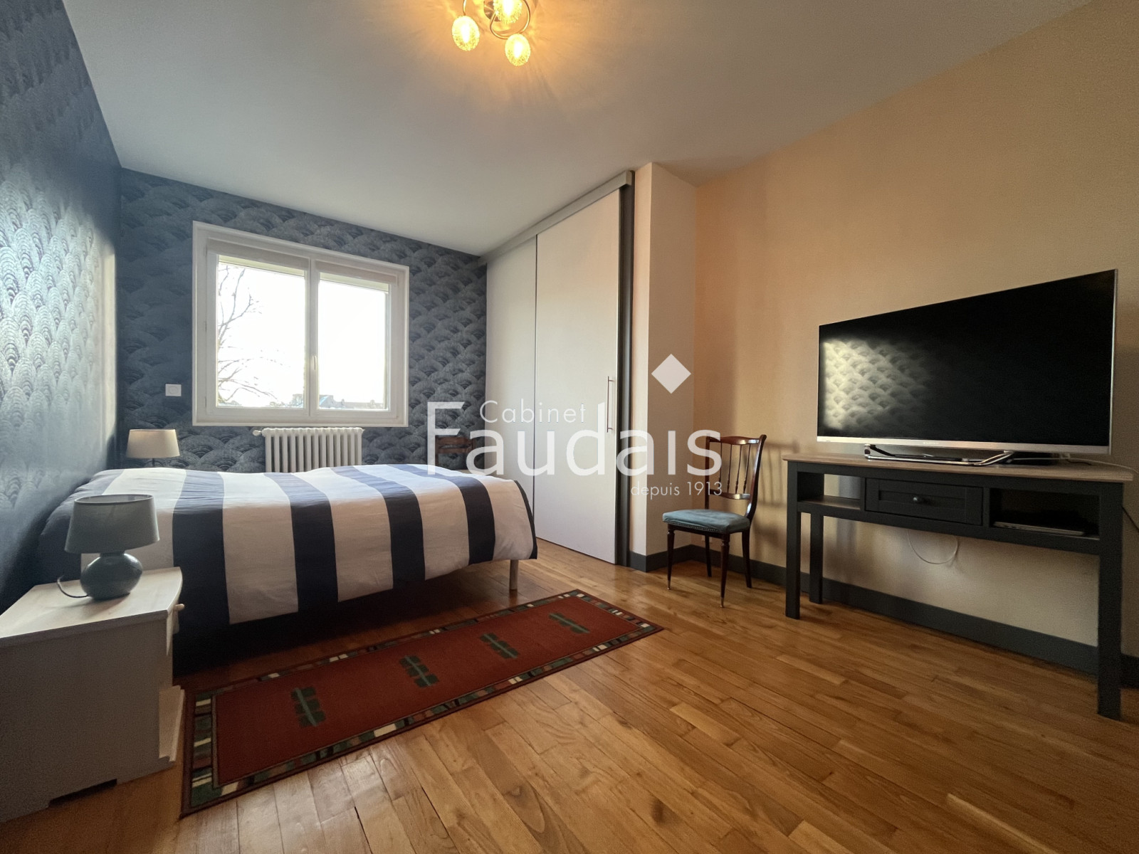 
                                                Vente
                                                 SAINT LO hyper centre