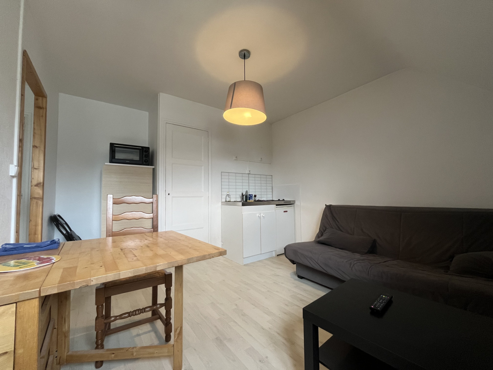 
                                                Vente
                                                 SAINT LO Hyper centre